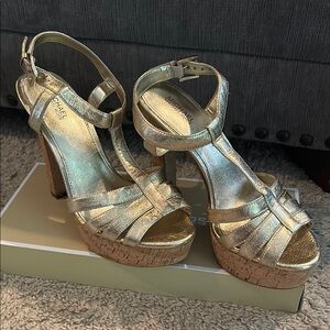 MICHAEL KORS Catalina Kork Metallic Leather Gold Sandals 7